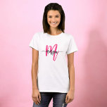 Monogram Stylish Modern Hot Pink T-Shirt<br><div class="desc">Mit unserem Monogram Stylish Modern Hot Pink T - Shirt heben Sie Ihren Kleiderschrank auf! Dieses Tee mit einem kühnen, heißen rosa Farbton ist personalisiert mit Ihrem Monogramm in einem eleganten, modernen Schriftart für ein elegantes, individuelles Aussehen. Aus weichem, hochwertigem Stoff gefertigt, bietet es den ganzen Tag Komfort und Langlebigkeit....</div>