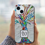 Monogram Tree of Life Mosaic Case-Mate iPhone Hülle<br><div class="desc">Dieses iPhone Gehäuse ist mit einem farbenfrohen Mosaikbaum des Lebensdesigns dekoriert. Einfach mit Ihrem Monogramm anpassbar. Macht ein großartiges persönliches Geschenk. Original Mosaik © Michele Davies.</div>