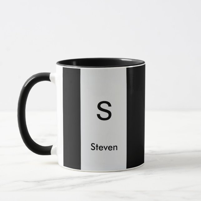 Monogram Two Tone Modern Black and Light Gray Tasse (Links)
