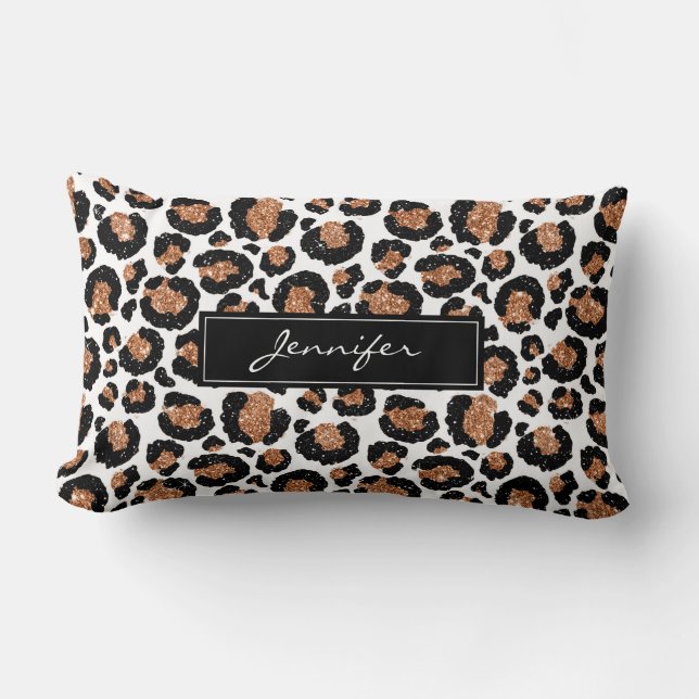 Monogram White and Gold Foil Cheetah Pattern Lendenkissen (Vorderseite)