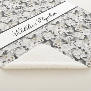 Monogram White Gray Swan Floral Elegant Stilvoll Sherpadecke