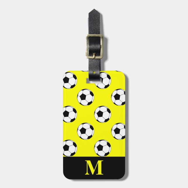 Monogram, White Soccball Balls, gelb Gepäckanhänger (Vorderseite vertikal)
