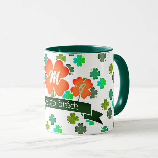 Monogramm auf Klee-Kleeblatt-Muster Tasse (VorderseiteRechts)