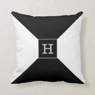 Monogramm auf Schwarz & Weiß Kissen