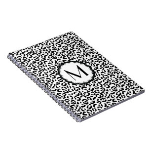Monogramm aus schwarzem und weißem Leopard Notizblock