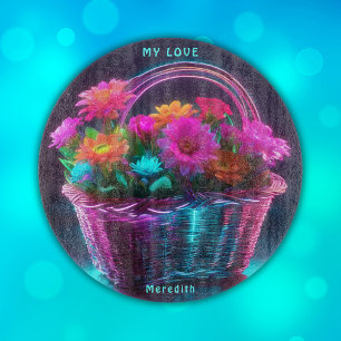 Monogramm Blume mit hellen Farben in einem Korb   Schneidebrett