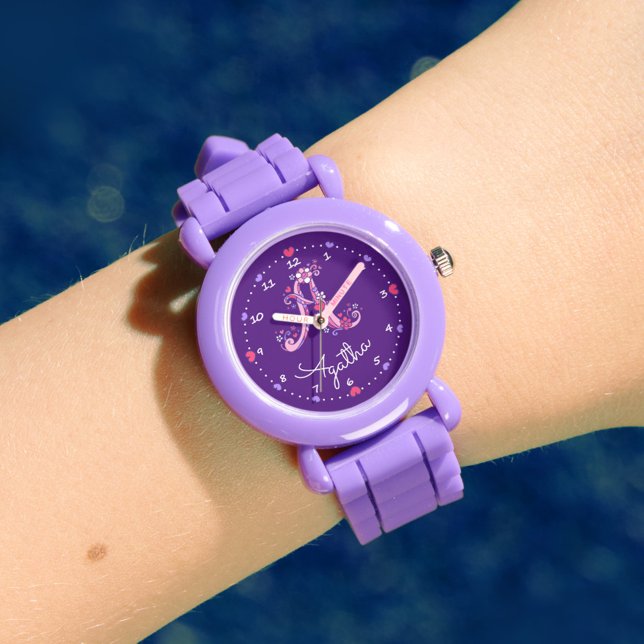 Monogramm-Brief Eine Doodle-Herzmädchen-Uhr Armbanduhr (Von Creator hochgeladen)