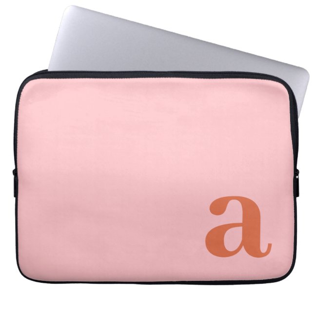 Monogramm Buchstabe Pink & Rot Minimalistisch Laptopschutzhülle (Vorderseite)