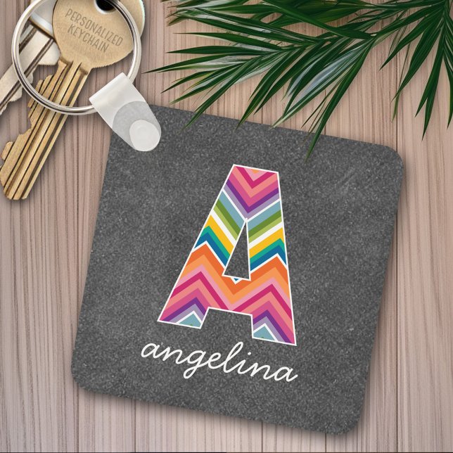 Monogramm-Buchstaben A mit leuchtenden Chevronen d Schlüsselanhänger (Personalized keychain - add a monogram and name)