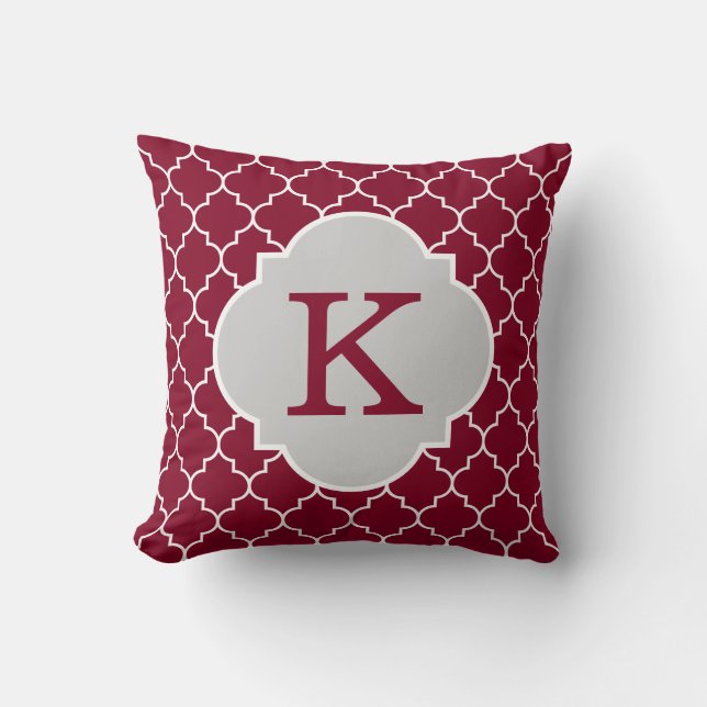 Monogramm Burgunders Quatrefoil Kissen (Vorderseite)