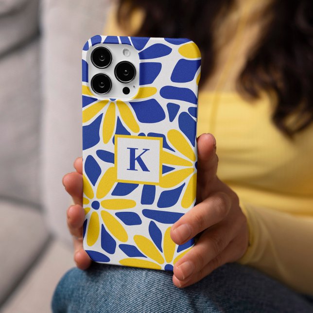 Monogramm der blauen und gelben Blume Case-Mate iPhone Hülle (Von Creator hochgeladen)