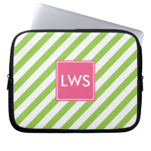 Monogramm der grünen und rosa Streifen Laptopschutzhülle