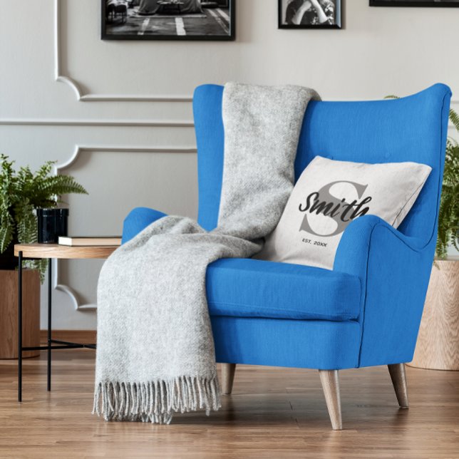 Monogramm der personalisierten Grauen und Schwarze Kissen (Personalized Grey and Black Family Monogram Throw Pillow)