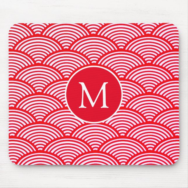 Monogramm des roten und weißen Scallop-Musters Mousepad (Vorne)