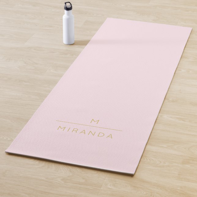 Monogramm Elegant Rosa Minimalistische Klasse Chic Yogamatte (Beispiel)