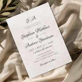 Monogramm Elfenbeinbeige Texturierte Hochzeit Einladung