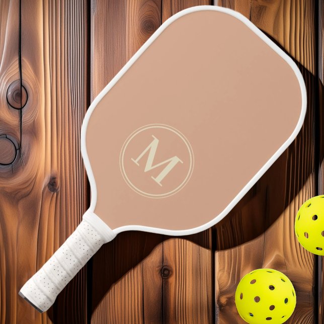 Monogramm Farbe der Sweet Peach Mitte des Jahrhund Pickleball Schläger (Von Creator hochgeladen)