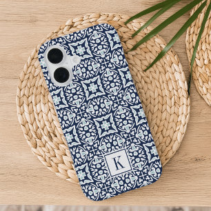 Monogramm für das Muster Navy und White Mediterran iPhone 16 Hülle