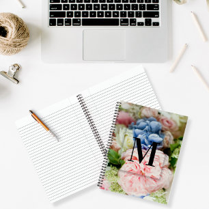 Monogramm für den benutzerdefinierten Anfangsbuchs Notizbuch