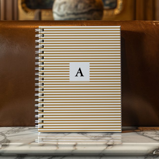 Monogramm für klassische Streifen Notizblock (Professional and chic gold and white pinstripe monogram initial notebook.)