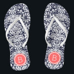 Monogramm für Navy- und Korallenfloral-Damask Flip Flops<br><div class="desc">Maßgeschneiderte,  bedruckte Flop-Sandalen mit einem eleganten,  floralen Damastmuster und einem eigenen Monogramm oder einem anderen Text in einem Kreissaal. Klicken Sie auf Anpassen,  um Schriftart und Farben zu ändern oder eigene Bilder hinzuzufügen,  um ein einzigartiges Design zu erstellen!</div>