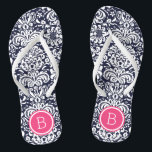 Monogramm für Navy und rosa BlumenDamaskohle Flip Flops<br><div class="desc">Maßgeschneiderte,  bedruckte Flop-Sandalen mit einem eleganten,  floralen Damastmuster und einem eigenen Monogramm oder einem anderen Text in einem Kreissaal. Klicken Sie auf Anpassen,  um Schriftart und Farben zu ändern oder eigene Bilder hinzuzufügen,  um ein einzigartiges Design zu erstellen!</div>