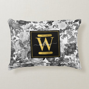Monogramm für Vintage Blumen, Schwarz, Weiß und Go Dekokissen