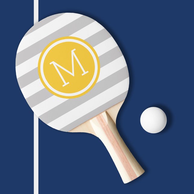 Monogramm graue und gelbe Preppy-Streifen Tischtennis Schläger (Von Creator hochgeladen)