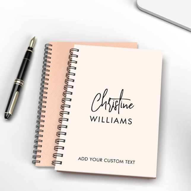 Monogramm handgeschriebene Skriptsignatur Rosa Planer (MONOGRAMMED PLANNER WITH SIGNATURE SCRIPT AND CUSTOM TEXT )