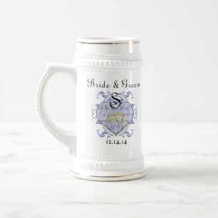 Monogramm-Hochzeitsgelübde-Herz Bierglas