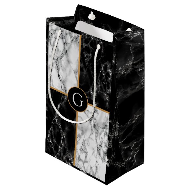 Monogramm Ihr Letter-Geschenk Beutel Marmordesign Kleine Geschenktüte (Vorderseite Schrägansicht)
