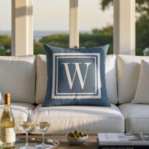 Monogramm Lake Blue und White Classic Square