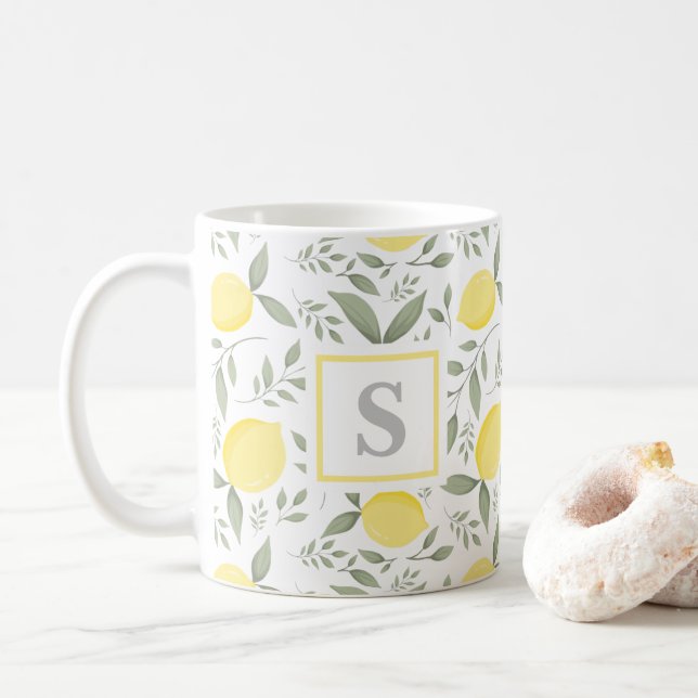 Monogramm Lemon und Blätter Kaffeetasse (Mit Donut)
