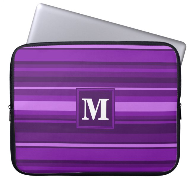 Monogramm lila Streifen Laptopschutzhülle (Vorderseite)