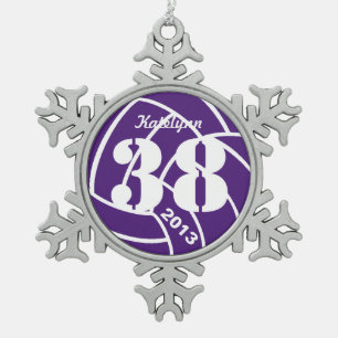 Monogramm-lila Volleyball-Verzierung Schneeflocken Zinn-Ornament