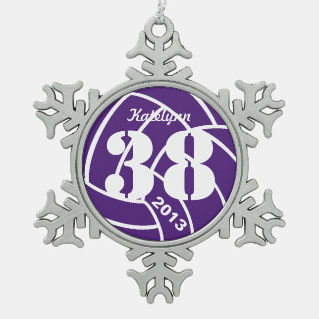 Monogramm-lila Volleyball-Verzierung Schneeflocken Zinn-Ornament (Vorderseite)