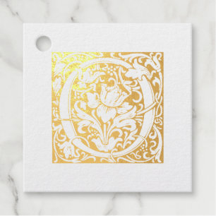 Monogramm mit beleuchtetem Buchstaben O zum golden Geschenkanhänger