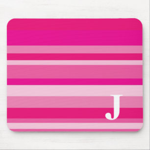 Monogramm mit einem bunten gestreiften Hintergrund Mousepad