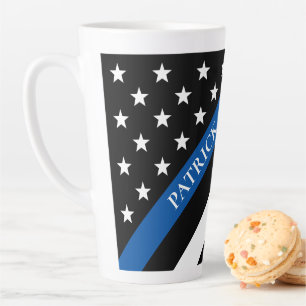 Monogramm Name der Thin Blue Line-Polizeiflagge Milchtasse