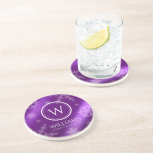 Monogramm Name des Lila Schneeflocken Getränkeuntersetzer