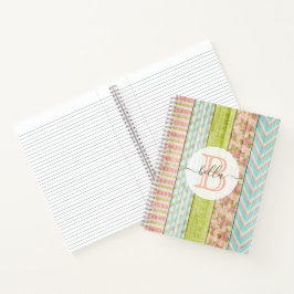 Monogramm Name Shabby-Rose auf rustikale Hütte Notizbuch