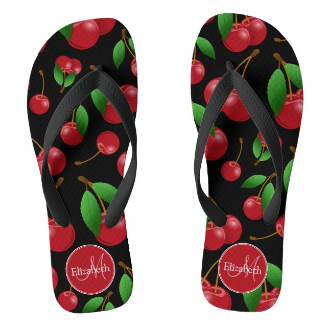 Monogramm Name süße rote Kirschmuster auf schwarz Flip Flops (Fußbett)