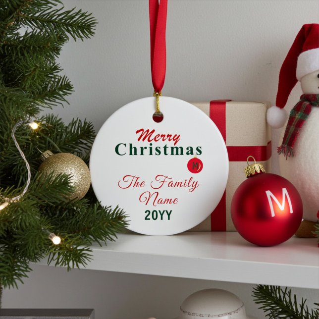 Monogramm, Name und Jahr Custom Frohe Weihnachten Keramikornament (Von Creator hochgeladen)