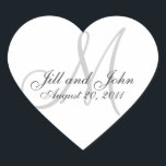 Monogramm-Namen Datum Hochzeitsticker für Siegel Herz-Aufkleber<br><div class="desc">Monogram Stickers von Elke Clarke ©2008-11 Weitere Designs unter WhiteWhimsicalWedding.com verfügbar. Passen Sie Ihre Informationen und Farben an. Verwenden Sie für Umschlag Aufkleber auf Ihrer Hochzeitsfeier,  Gastgeschenk Hochzeit Aufkleber oder Kuchenschachteln oder sogar Weinflaschen Etiketten. Wählen Sie auch aus einer Vielzahl von großartigen Aufkleberformen.</div>