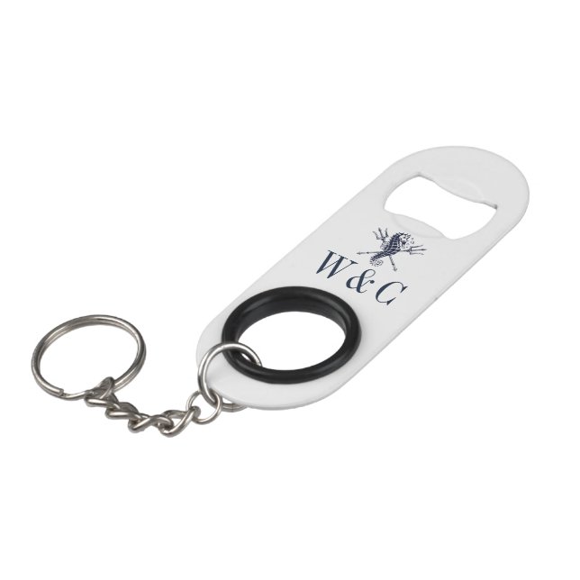 Monogramm Navyblau Seepferdchen Nautik Mini Flaschenöffner (Vorderseite Schrägansicht)