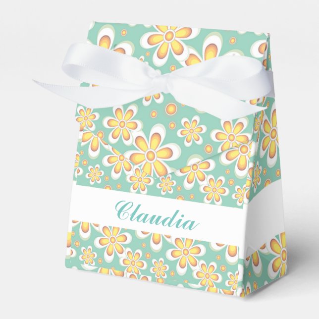 Monogramm niedlich orangefarbene Blume auf grün Geschenkschachtel (Vorderseite)