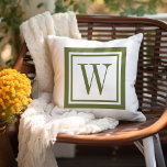 Monogramm Olive Green und White Classic Square Kissen<br><div class="desc">Entwerfen Sie Ihr eigenes, individuelles Kissen in beliebiger Farbkombination, um sich perfekt mit Ihrer Wohngestaltung in jedem Raum abzustimmen! Verwenden Sie die Entwurfswerkzeuge, um die Hintergrundfarbe und die quadratische Randfarbe zu ändern, oder fügen Sie Ihren eigenen Text hinzu, um einen Namen, eine Monogramm-Initiale oder einen anderen speziellen Text einzufügen. Jedes...</div>
