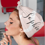 Monogramm Pastell mit Personalisiertem modernen Na Halstuch<br><div class="desc">Monogramm Pastell mit Personalisiertem modernen Namen Pink</div>