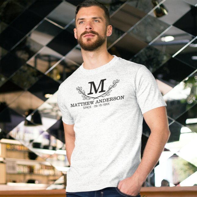 Monogramm personalisiert Schwarz-Weiß-Name T-Shirt (Von Creator hochgeladen)