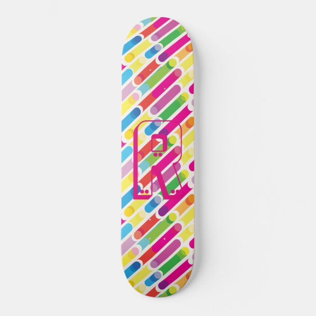 Monogramm-Regenbogen-diagonale Linien Skateboard (Vorderseite)
